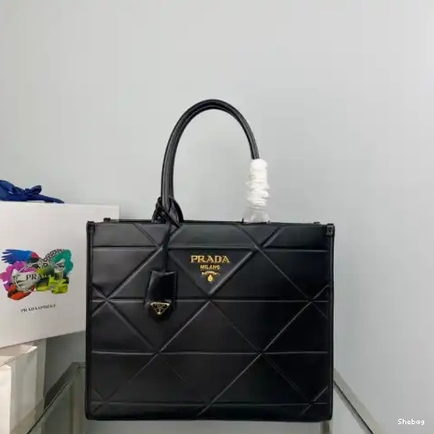 2212YA0030 Prada Bag 0814